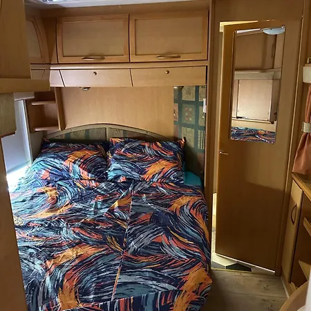 каравана бамбоо Campingplatz *
