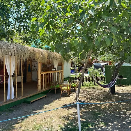 каравана бамбоо Campingplatz Sosopol