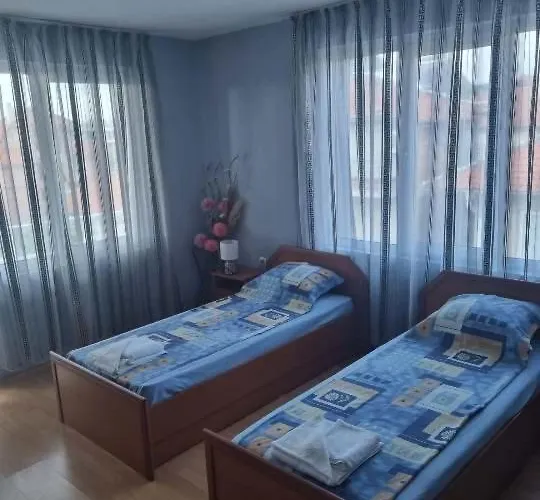 семейна къща 