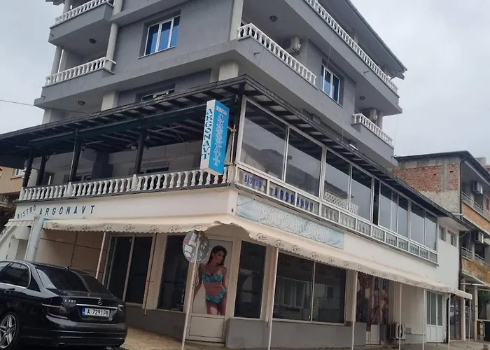 семейна къща 