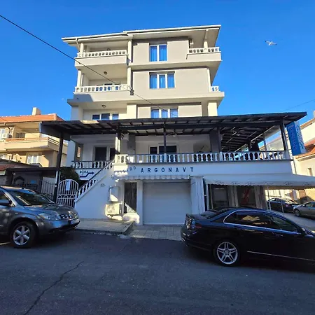 семейна къща 