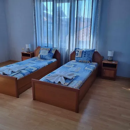 семейна къща 