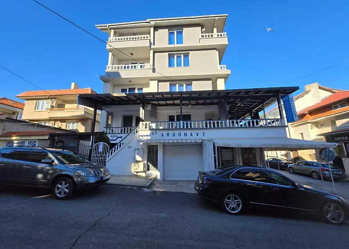 семейна къща 